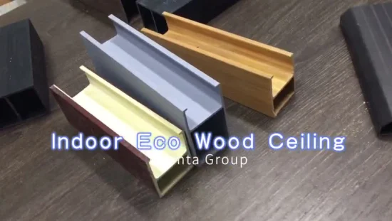 Il soffitto di legno moderno di WPC piastrella i pannelli per soffitti del PVC per la decorazione interna